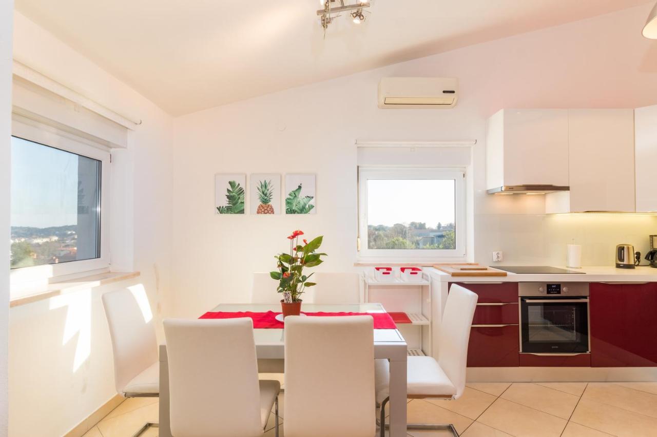 Sea View Apartment Ližnjan 外观 照片